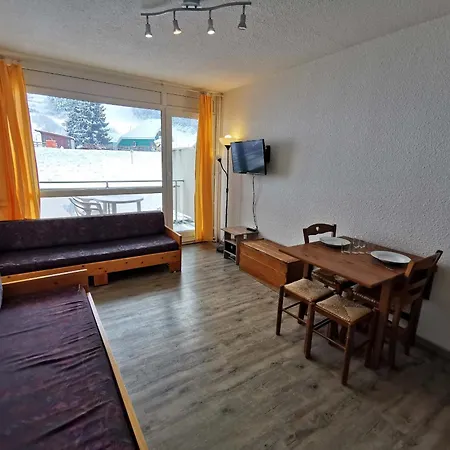 Apartamento Cosy Au Pied Des Pistes Avec Balcon, Tv Et Casier à - Fr-1-771-63 Les Adrets